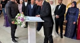 Meclis üyesi Dünya Evine girdi