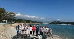 Kemer’de yabancı uyruklu kadınlardan temizlik faaliyeti