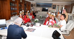 Raykhon Dans Grubu’ndan Başkan Topaloğlu’na ziyaret