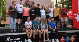 Kemer’de açık hava sineması keyfi