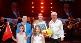 Candan Erçetin Finike  Muhteşem Konser verdi