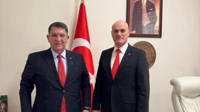 DERE MOSKOVA BÜYÜKELÇİSİNİ ZİYARET ETTİ