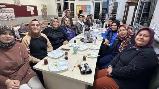 Hasyurt Öğretmenlerinden Velilere iftar yemeği