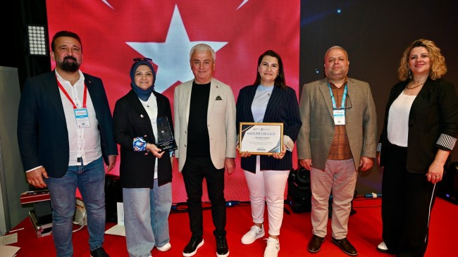 FİNİKE BELEDİYESİ’NE BİRİNCİLİK ÖDÜLÜ!