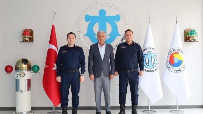Komutanlar Çetin’i ziyaret etti,