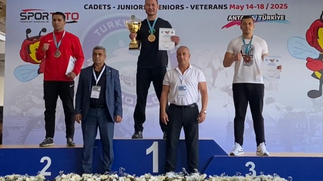 Kick Boks sporcularımızdan Dünya Şampiyonası’nda dört madalya