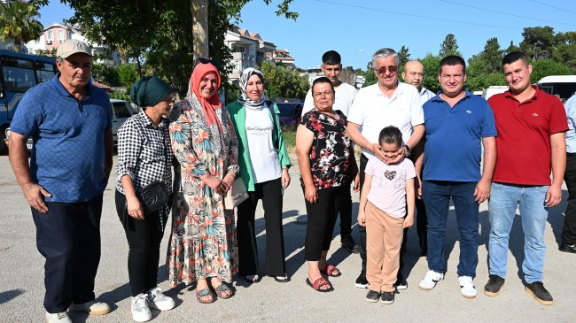 Başkan Topaloğlu belediye personeli ile bayramlaştı